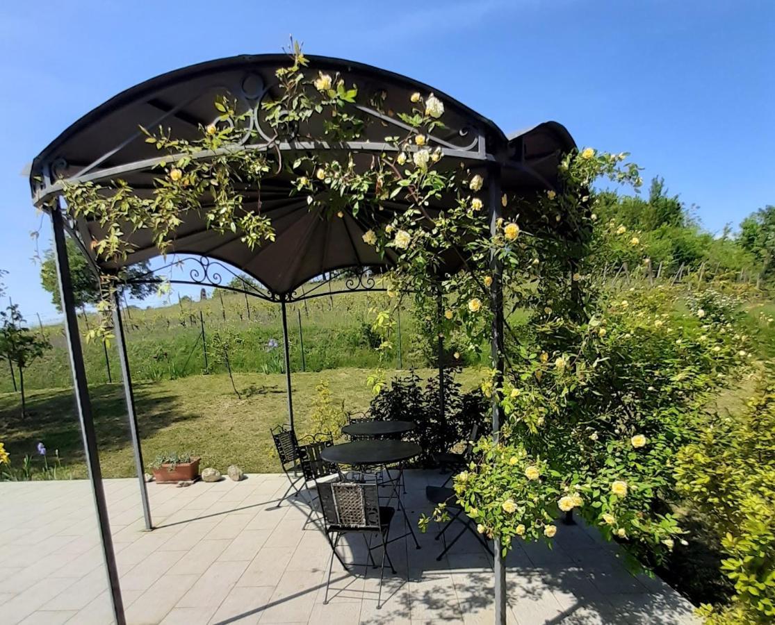 Rosatea Bed & Breakfast 3*